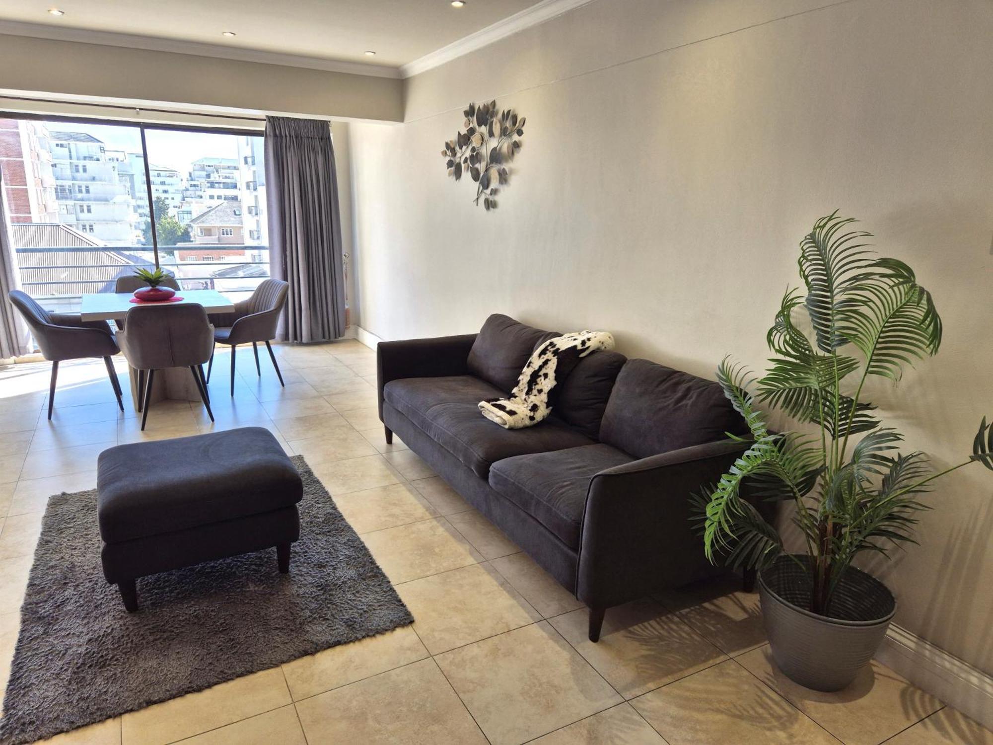 Prime Location In The Firmont, Sea Point *