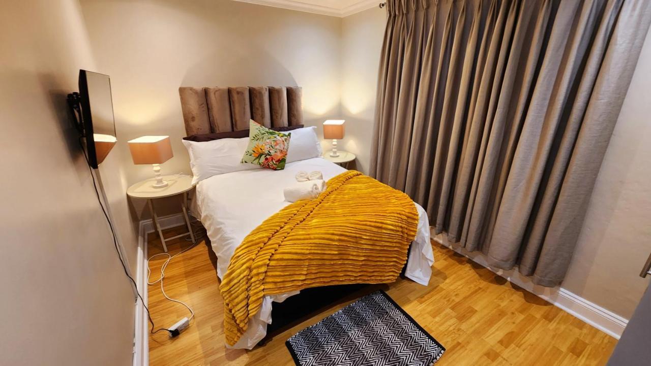 Prime Location In The Firmont, Sea Point Apartamento Cidade Do Cabo